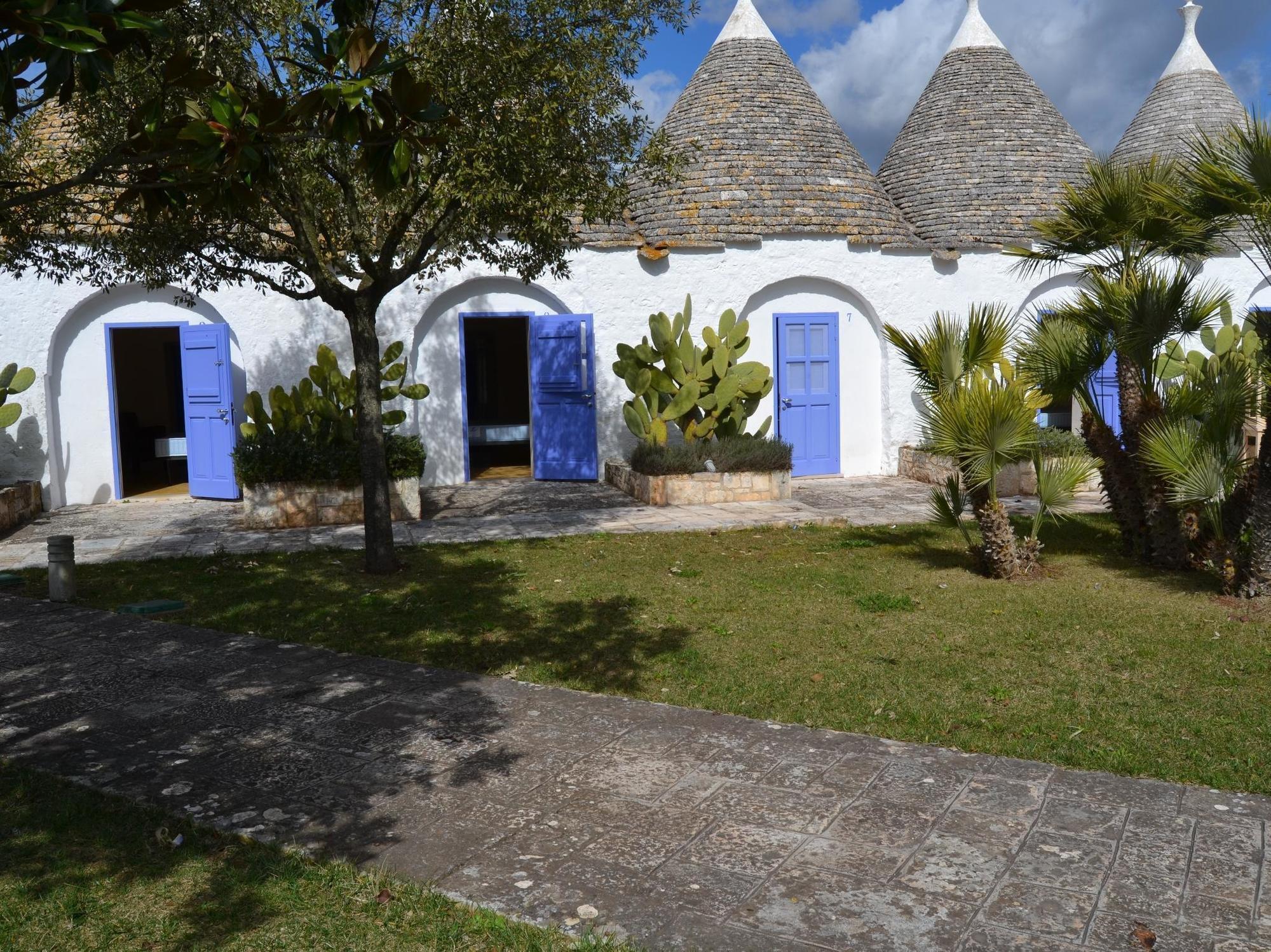 Relais Masseria Villa Cenci Cisternino Bagian luar foto