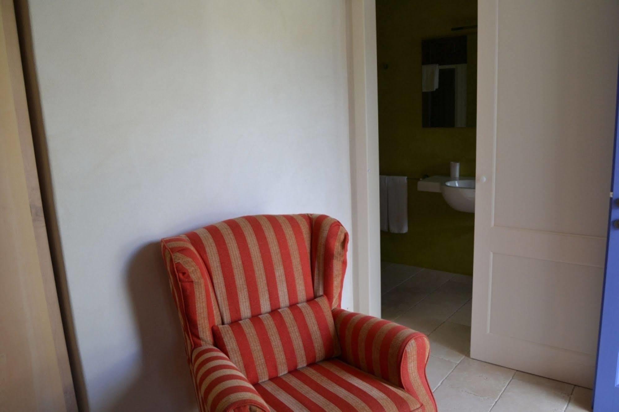 Relais Masseria Villa Cenci Cisternino Bagian luar foto