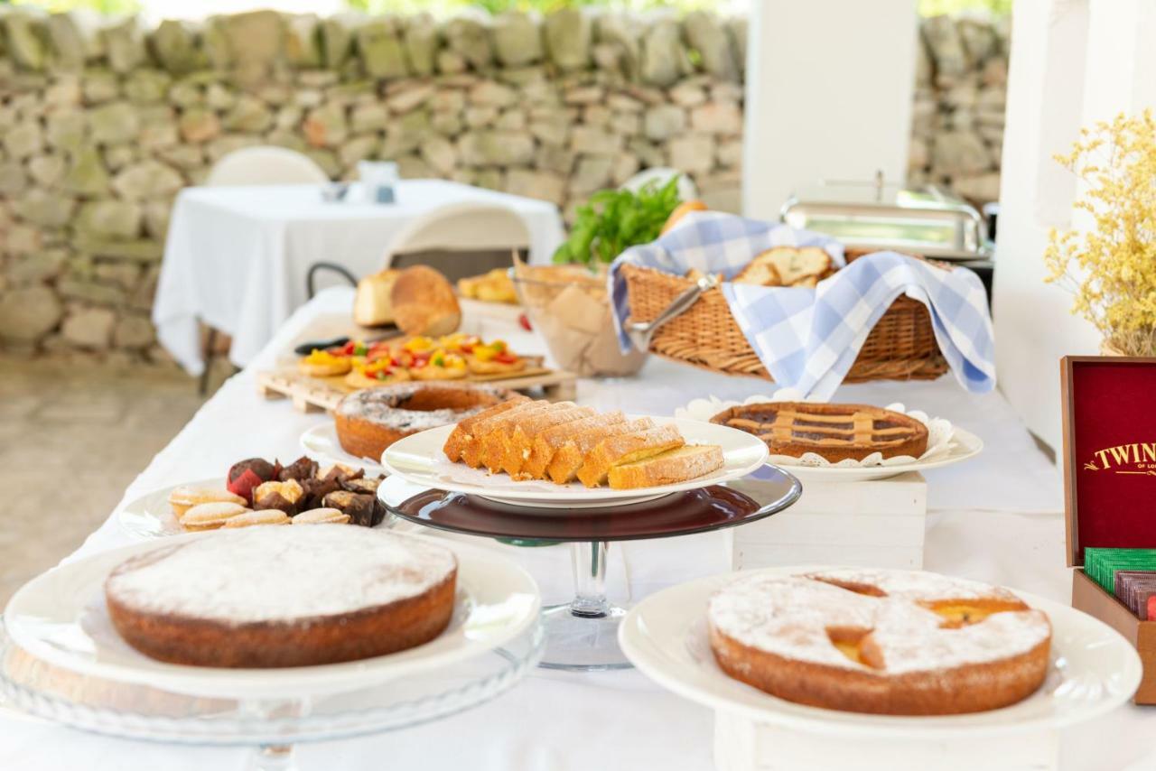 Relais Masseria Villa Cenci Cisternino Bagian luar foto