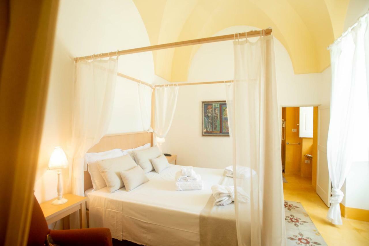 Relais Masseria Villa Cenci Cisternino Bagian luar foto